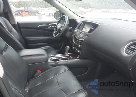 2016 Nissan Pathfinder Platinum z USA, uszkodzony, nr VIN 5N1AR2MM3GC609820